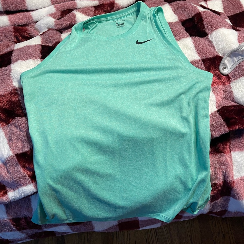 Nike tank top